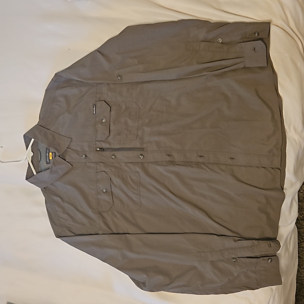 Atlas Exploration long sleeve shirt NWOT